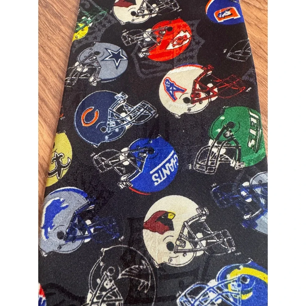 NFL All Teams Football Helmet Tie Team‎ NFL